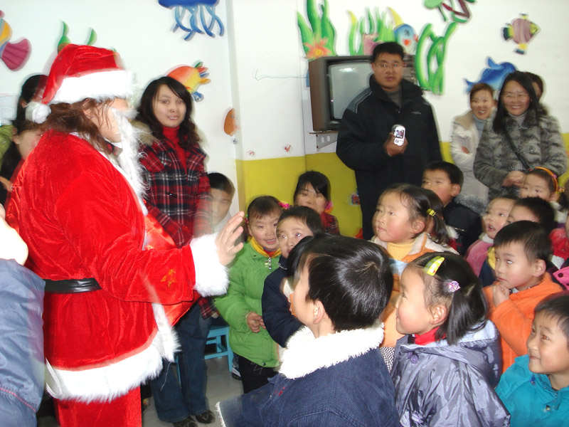 合肥市长江路幼儿园--迎新年真快乐~