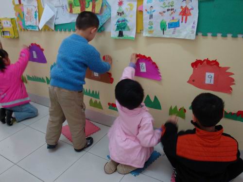 合肥市长江路幼儿园--有趣的区角游戏