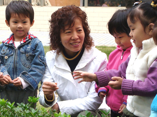 合肥市长江路幼儿园--2.张 芬