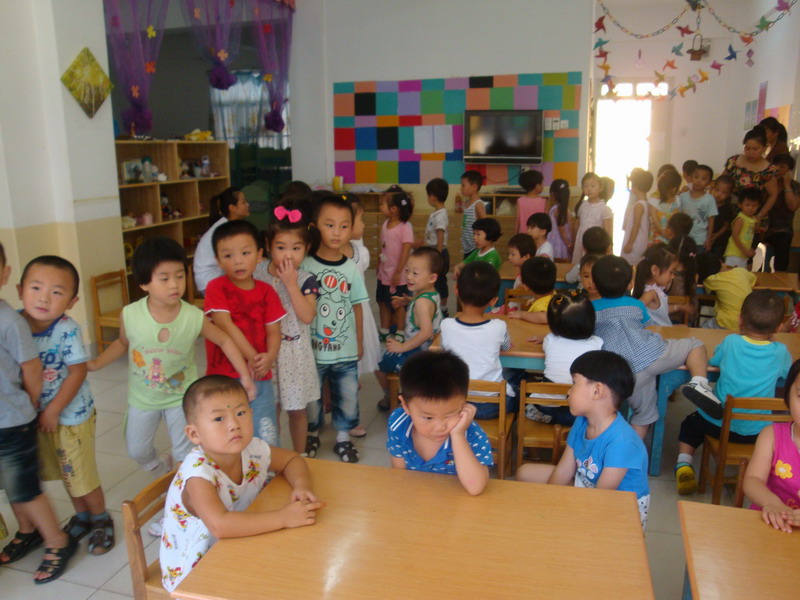 合肥市长江路幼儿园--开学第一天