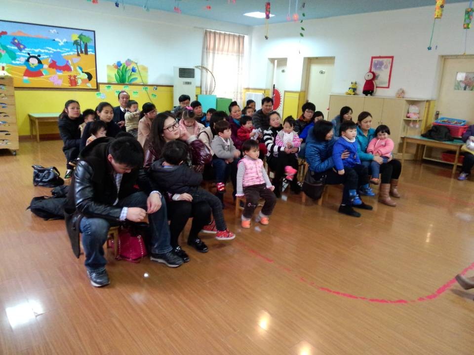 合肥市长江路幼儿园--开家长会啦!