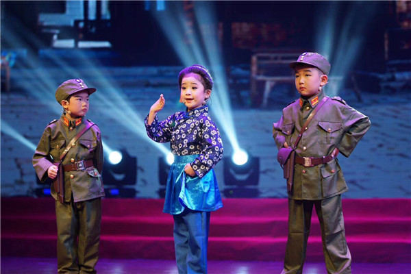 合肥市长江路幼儿园--演绎戏曲经典,展现长幼风